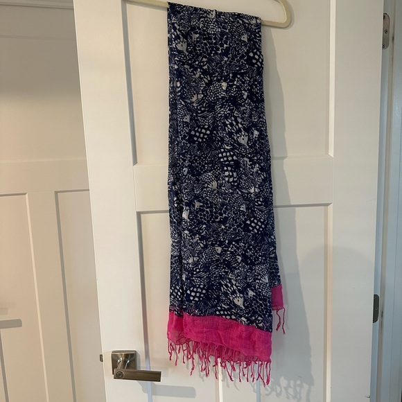 Lilly Pulitzer for Target Upstream Fringed Scarf (20th anniversary collection) - Picture 4 of 4